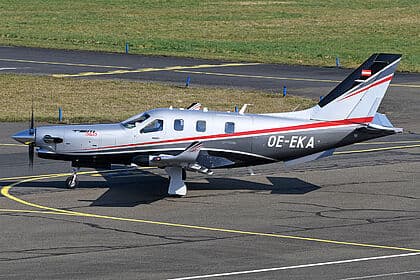 OE-EKA aircraft